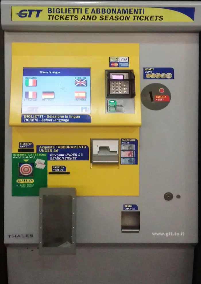 Автомат для покупки билетов Турин